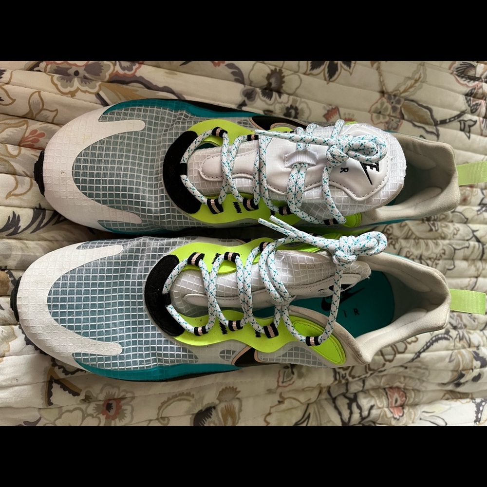 Mens Nike shoes